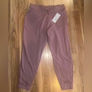 NWT FWD Women's Core All-year Jogger Rose Taupe